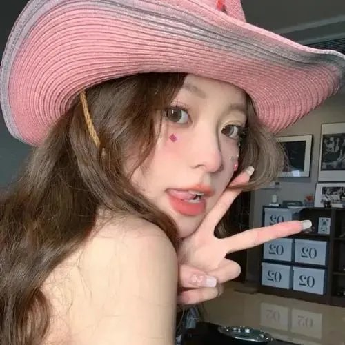 白色的女人